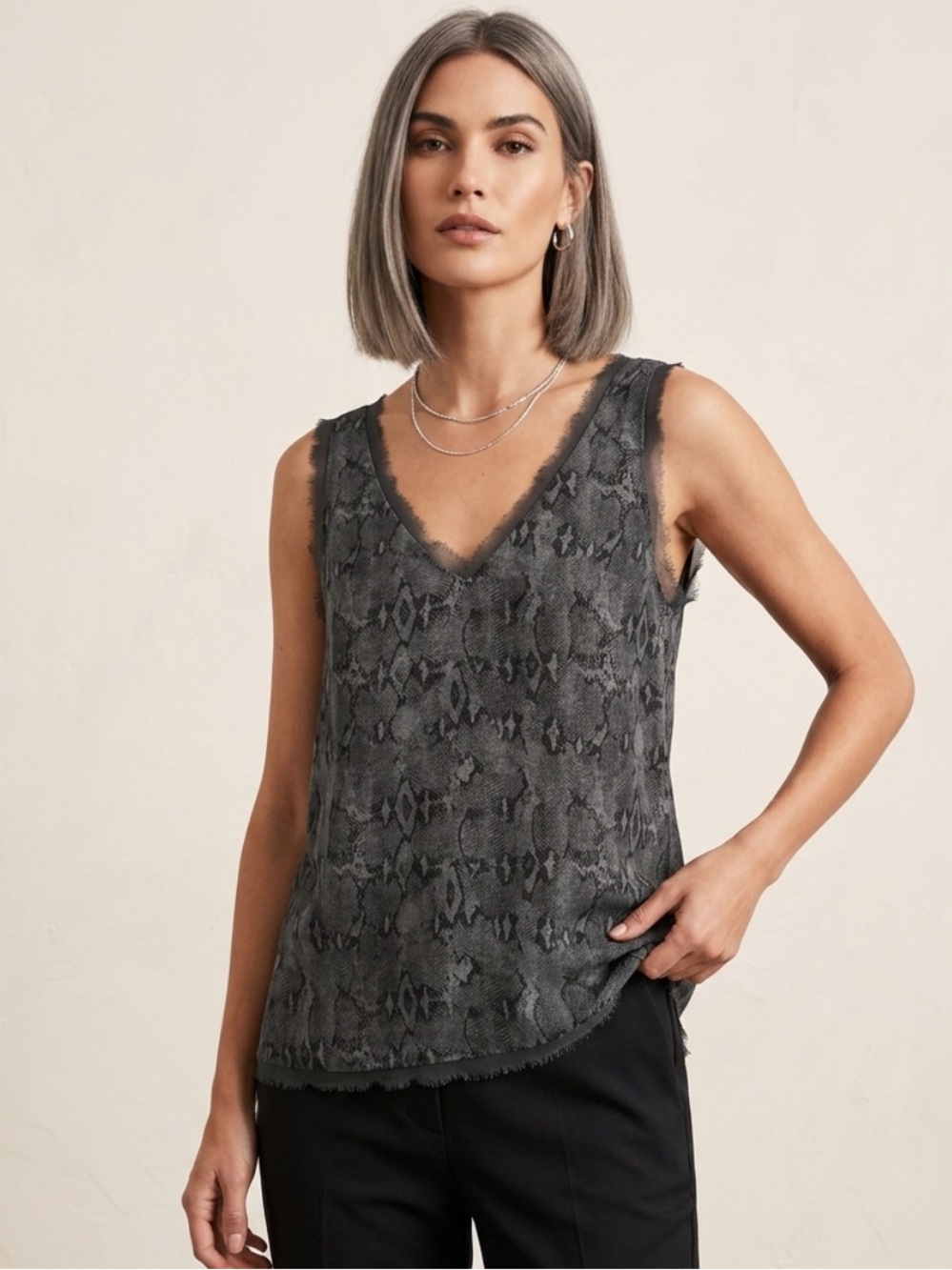 Chelsea 28 Black and Gray Sleeveless Snake-Print V Neck Raw hems Tank